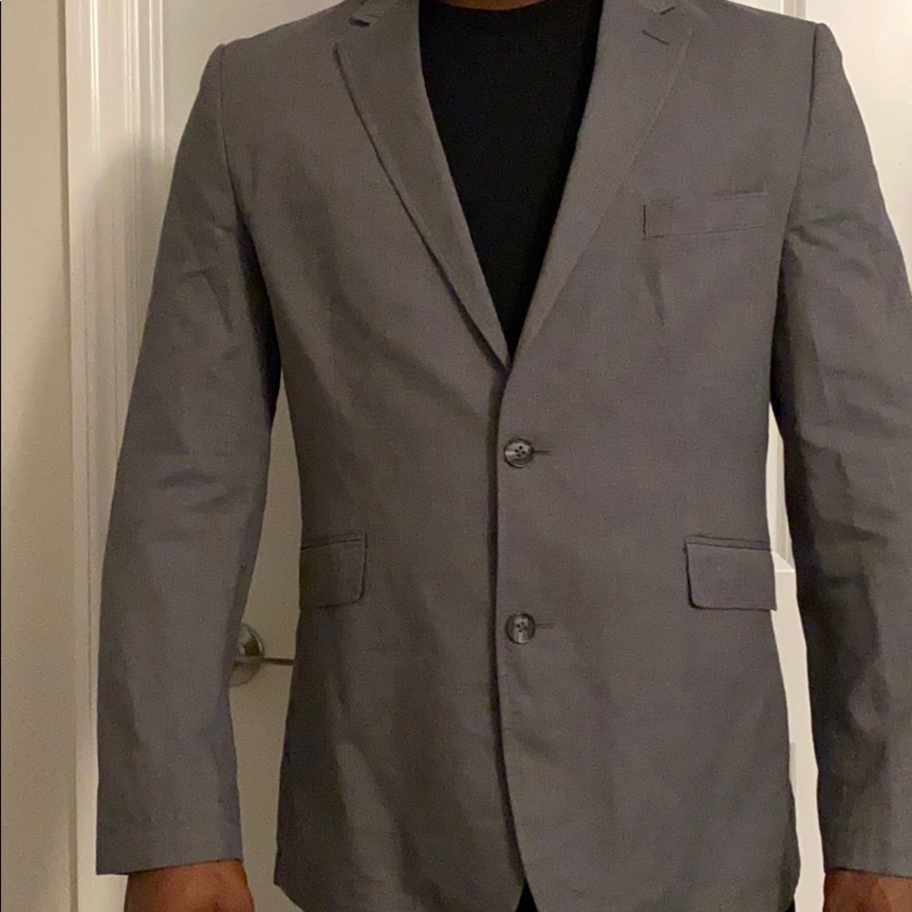 Gray men’s blazer